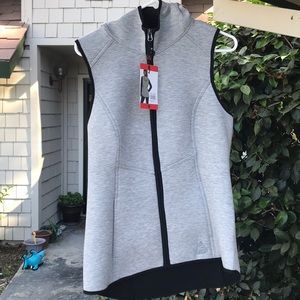 New Women’s Gerry Lightweight Knit Zip-Up Vest